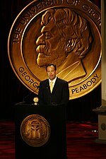 Thumbnail for File:Ed Chapuis accepts the Peabody Award, May 2010 (4).jpg