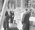 Eerste steenlegging door koningin Juliana in 1952