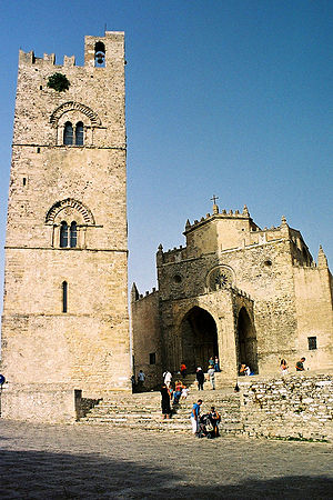 Erice-Chiesa-Madre-bjs-1.jpg