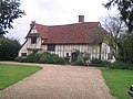 {{Listed building England|1033473}}