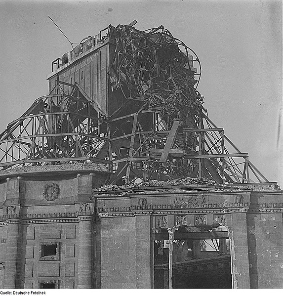 File:Fotothek df ps 0000092 Ruine der Zionskirche.jpg