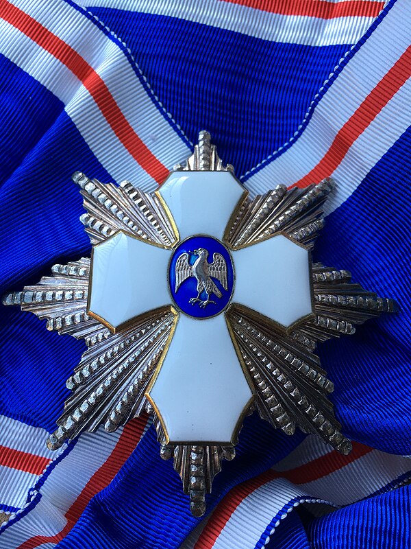 Grand Cross star