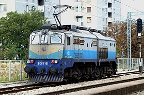 HŽ 1061 seriyali lokomotiv (14) .JPG