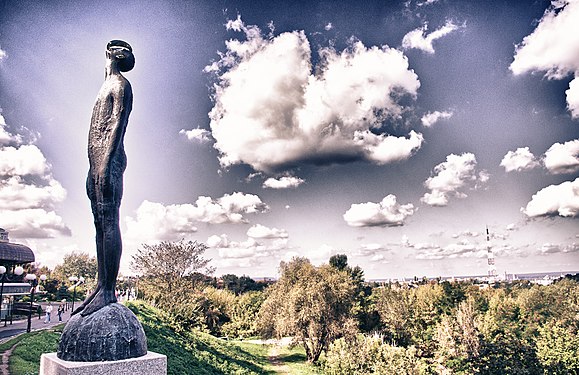 HDR Sculpture Rain