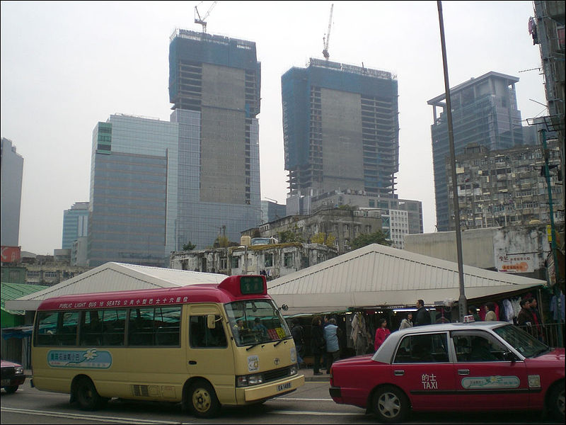 File:HK Kwun Tong Hip Wo Street Minibus Taxi Buildings in progress 1a.jpg