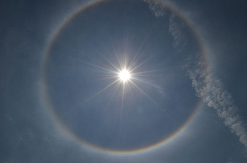 File:Halo en el sol de chiconcuac.JPG