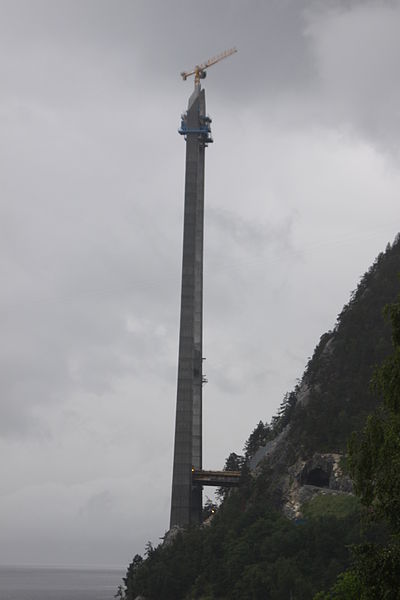 File:Hardanger Bridge.jpg