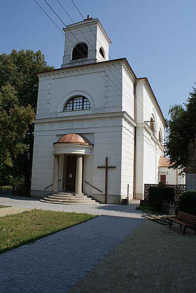 File:Hlohovec church 03.JPG