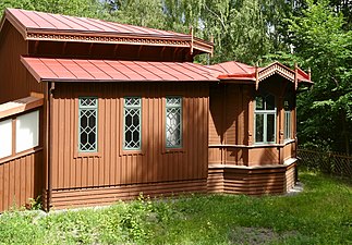 Matsalen och verandan (gamla placeringen) 2017.