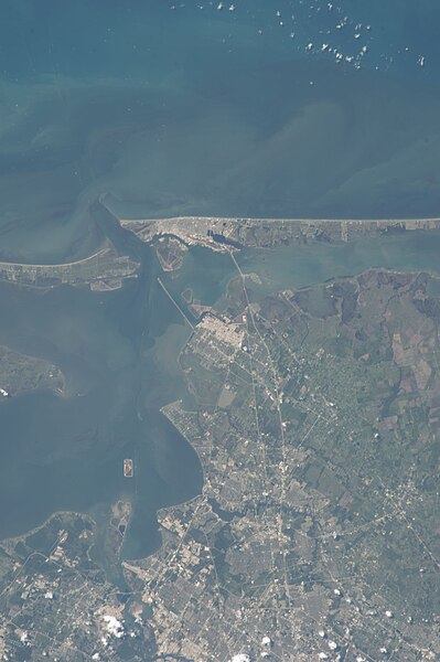 File:ISS-36 Galveston Island 2.jpg