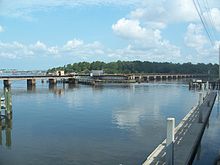 Kingsland Subdivision bridge over Trout River Jax FL Trout River near US 17 Main St02.jpg