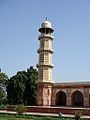 Four-tiered minaret