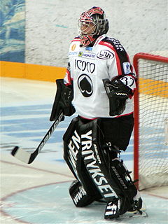 Eero Kilpeläinen Finnish ice hockey player