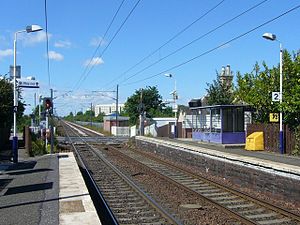 Kingsknowe tren istasyonu 2009.jpg