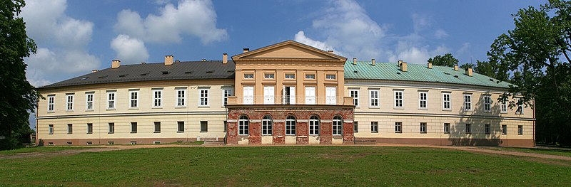 Datei:Koszęcin Palace 03.jpg