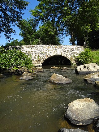 <span class="mw-page-title-main">Aron, Mayenne</span> Commune in Pays de la Loire, France