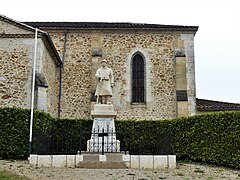 Le monument aux morts.