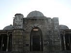 Lili Gumbaz Masjid