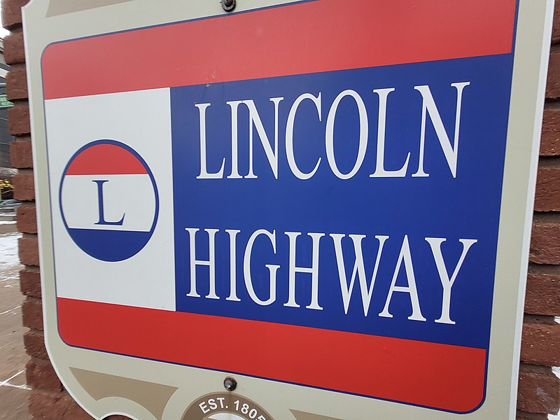 File:Lincoln Highway marker, Canton, OH.jpg