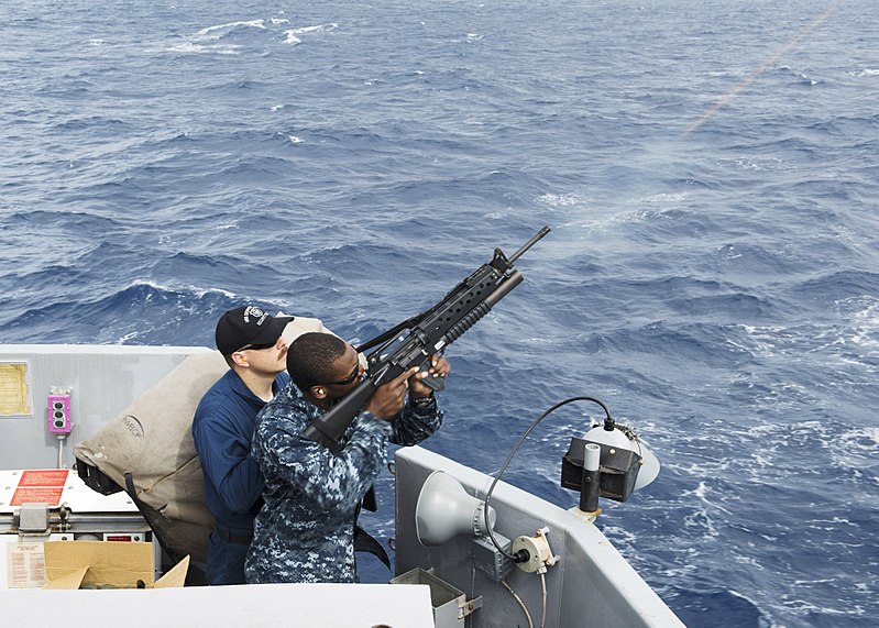 File:M203 grenade launcher live-fire exercise 130713-N-NZ935-162.jpg