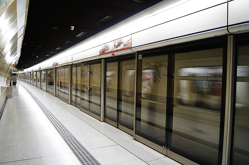 File:MTR SHW (8).JPG