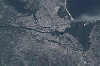 Manhattan smoke plume on September 11, 2001 from International Space Station (Expedition 3 crew).jpg