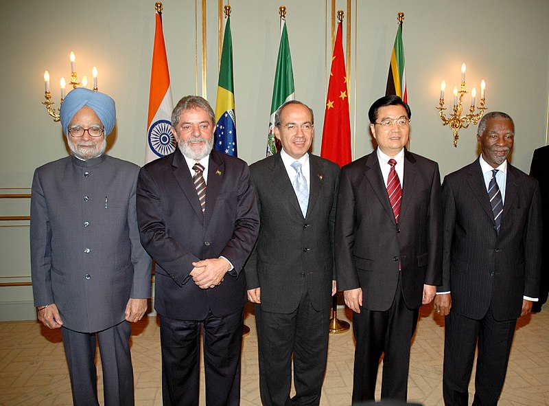 File:Manmohan Singh, the President of Brazil Mr. Luis Inacio Lula Da Silva, the President of Mexico Mr. Felipe Calderon Hinojosa (1).jpg