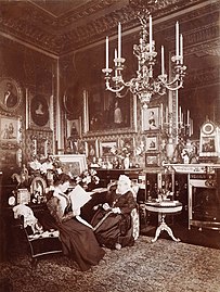 Mary Steen's photograph of Queen Victoria and Princess Beatrice (1895)