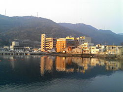 Minatoura Port.jpg
