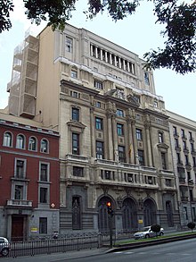 Facade of the building of the Ministry of Public Instruction and Fine Arts of Spain, recently inaugurated, where the tribune that presided over the "patriotic" demonstration of September 13, 1928 was installed. Ministerio de Educacion de Espana (Madrid) 01.jpg