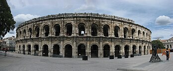 Amfiteatre de Nimes. (definicion vertadièra 6 002 × 2 466)