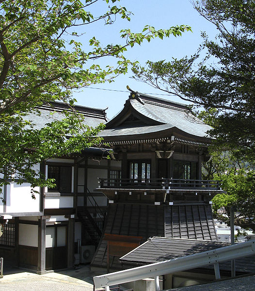 File:Nagasaki-Suwa-Shrine-1583.jpg