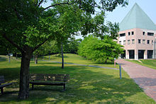 Osaka University of Arts Junior College Itami campus01bs.jpg