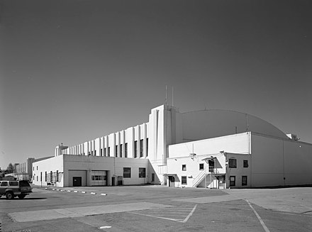 Palace of Fine and Decorative Arts, San Francisco Palace of Fine and Decorative Arts Treasure Island CA1.jpg