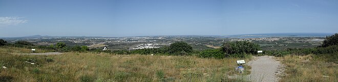 Panorama depuis l'ermitage Saint-Baudile sur la Gardiole.