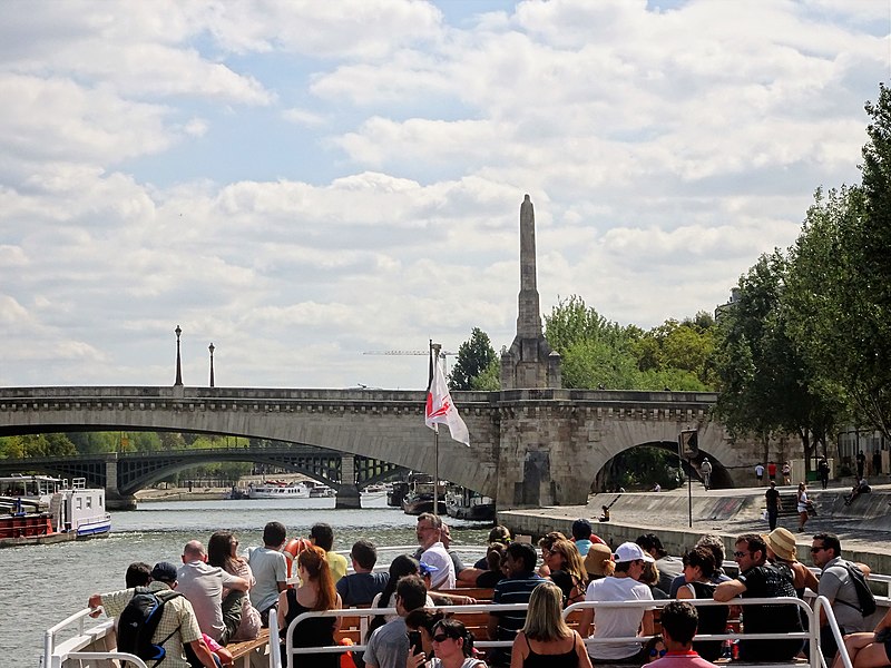File:Paris Pont de Tournelle Sainte Geneviève (2).JPG