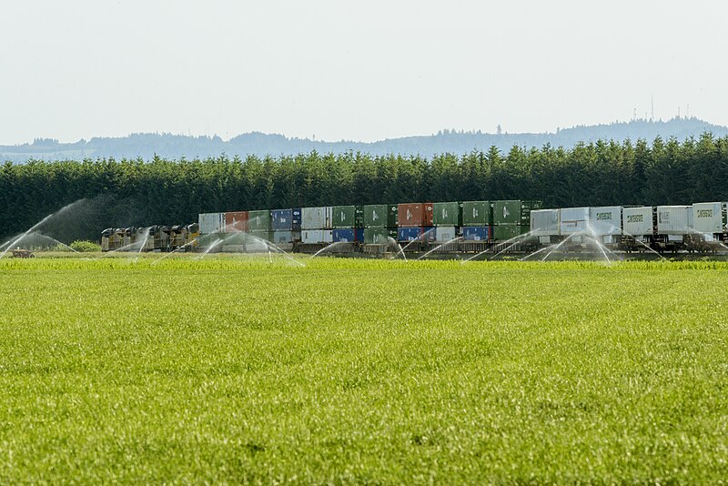 File:Past the fields (26532380443).jpg