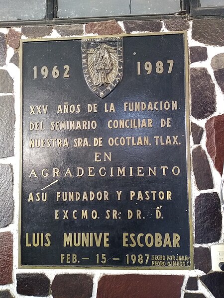 File:Placa en Seminario de Tlaxcala.jpg