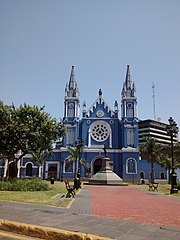 Iglesia La Recoleta en la Plaza Francia, Lima