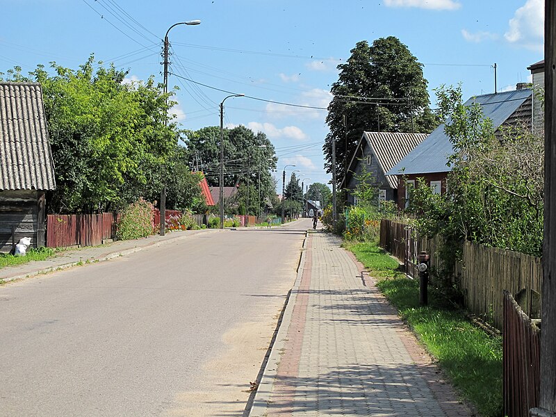 File:Podlaskie - Korycin - Korycin - Ulica 01 - v-SE.jpg
