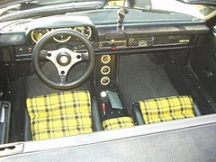 "פורשה 914" - מבט לתא הנהג ולוח מחוונים