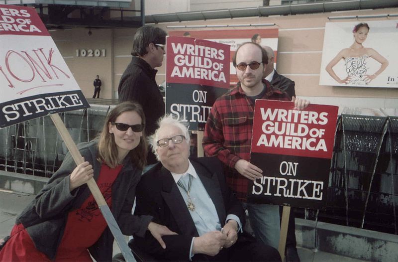 File:Ray Bradbury with WGA strike members at Fox Studios Jan. 7, 2008.jpg