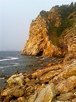 Rocky shore in Dalian.jpg