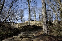 Ruines de Montrond, Sud (Saint-Amand-Montrond, Cher).JPG