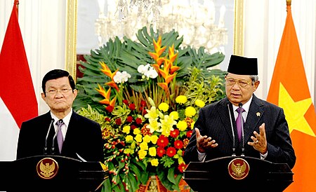 Fail:SBY dan Truong Tan Sang di Istana Merdeka 27-06-2013.jpg