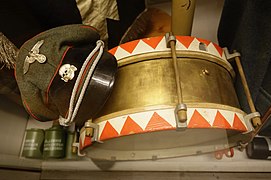 SS visor cap, skull emblem (Totenkopf), Hitler-Jugend drum. Lofoten Krigsminnemuseum (WW2 memorial Museum) Svolvær, Norway 2019-05-08 DSC00285.jpg