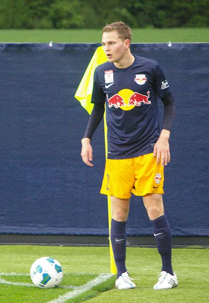 File:SV Grödig gegen FC Red Bull Salzburg (28.April 2015) 46.JPG