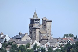 The village of Sainte-Radegonde, with the fortified church