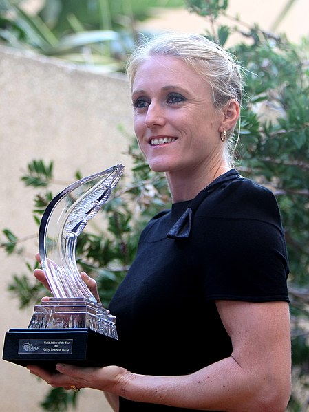 File:Sally Pearson Athlete of the year.jpg