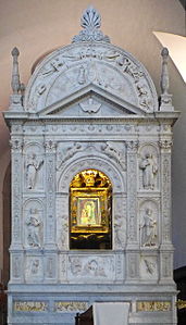 Santa Maria della Quercia (Viterbo), Altarretable